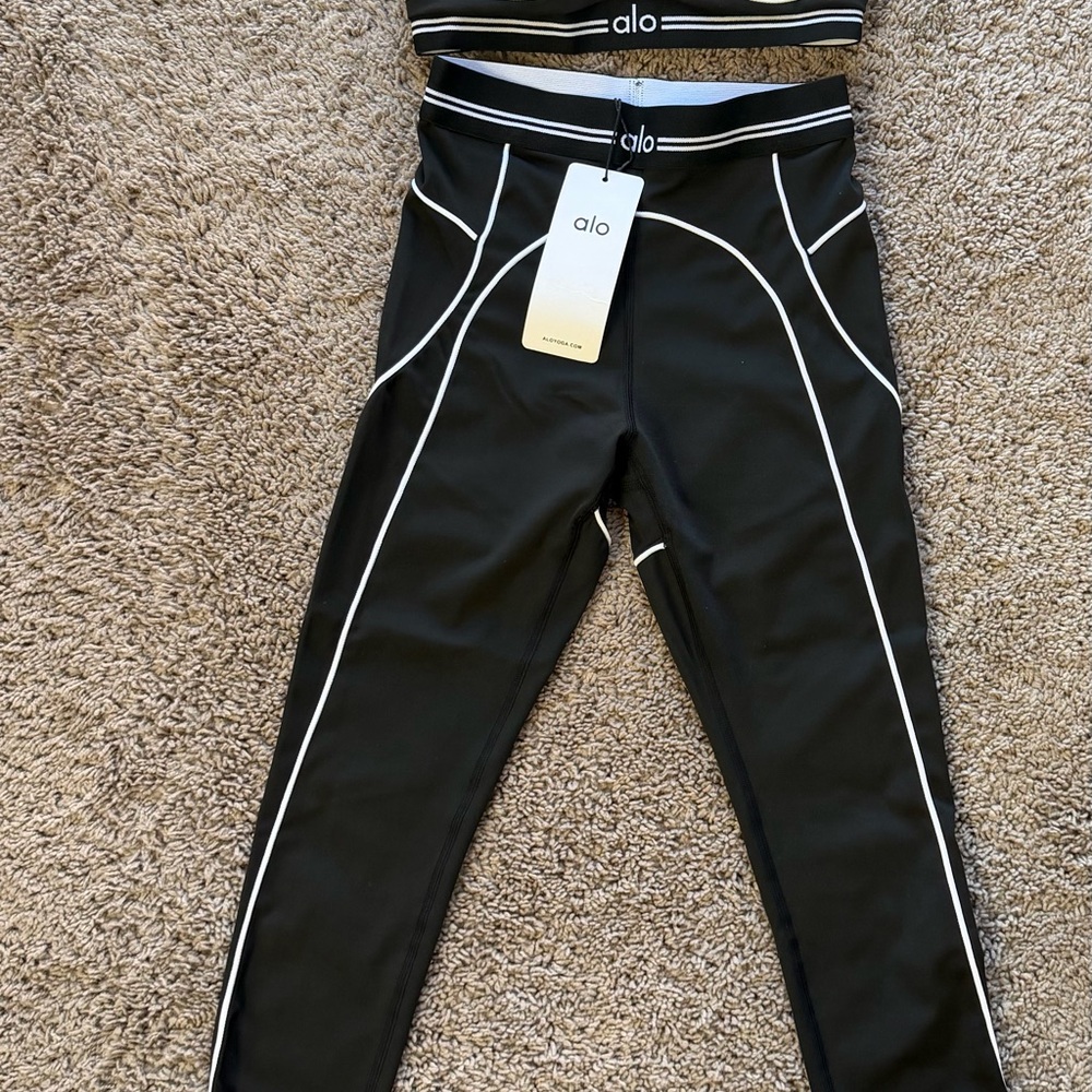 ALO Yoga Black Jumpsuit with White Piping - Picture 3 of 4